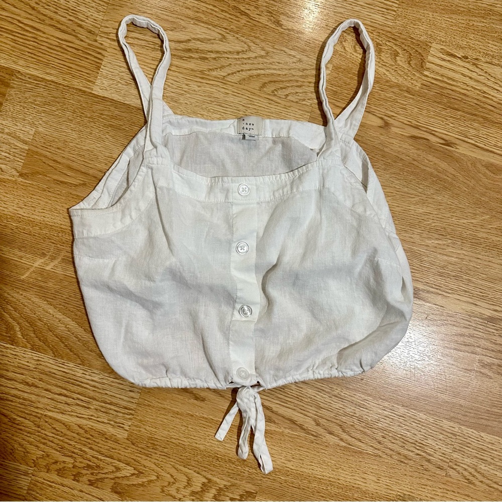 A New Day White Sleeveless Crop Camisole